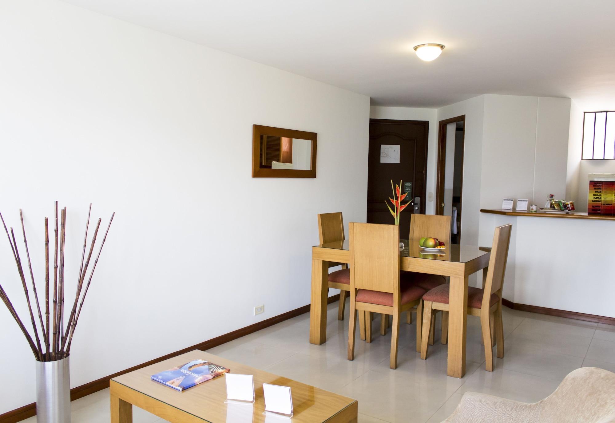 Portal Del Rodeo Apartahotel Medellín Kültér fotó