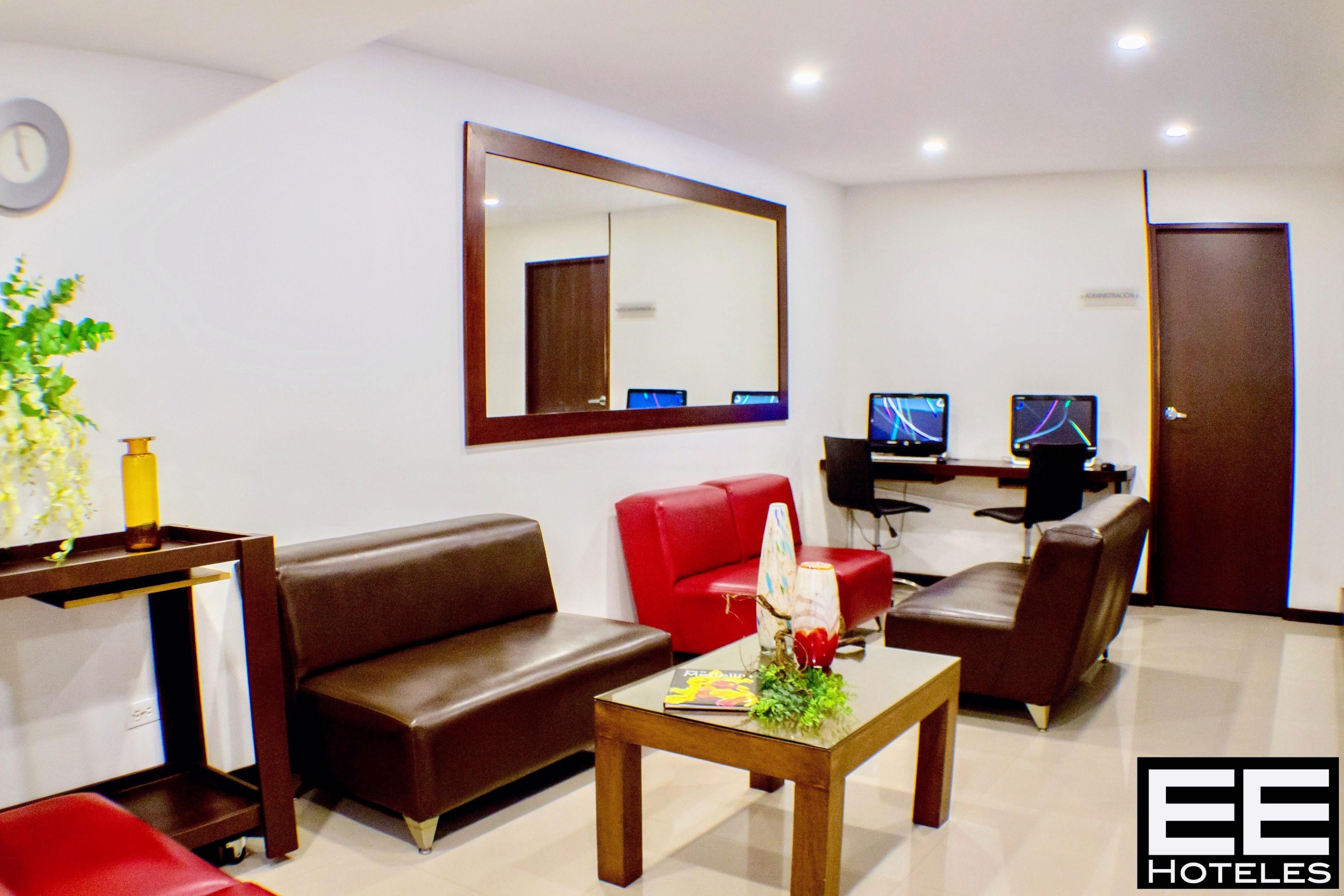 Portal Del Rodeo Apartahotel Medellín Kültér fotó