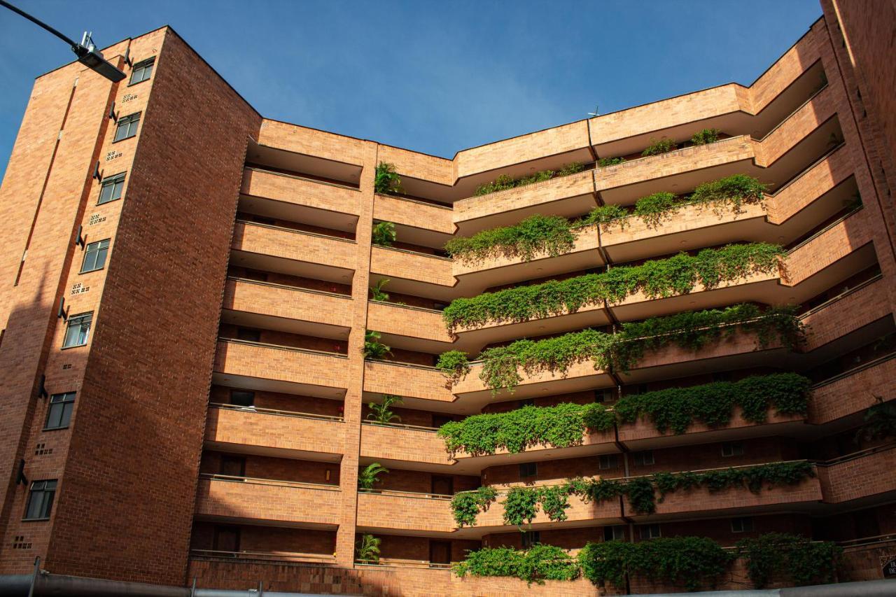Portal Del Rodeo Apartahotel Medellín Kültér fotó