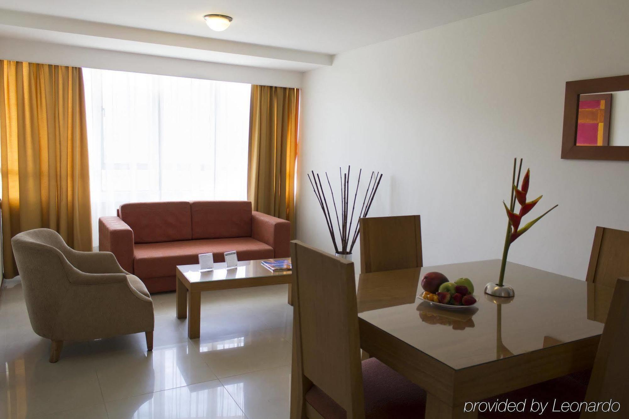 Portal Del Rodeo Apartahotel Medellín Kültér fotó